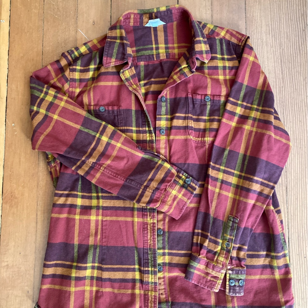 Duluth Trading Co Free Swinging Flannel shirt, XL